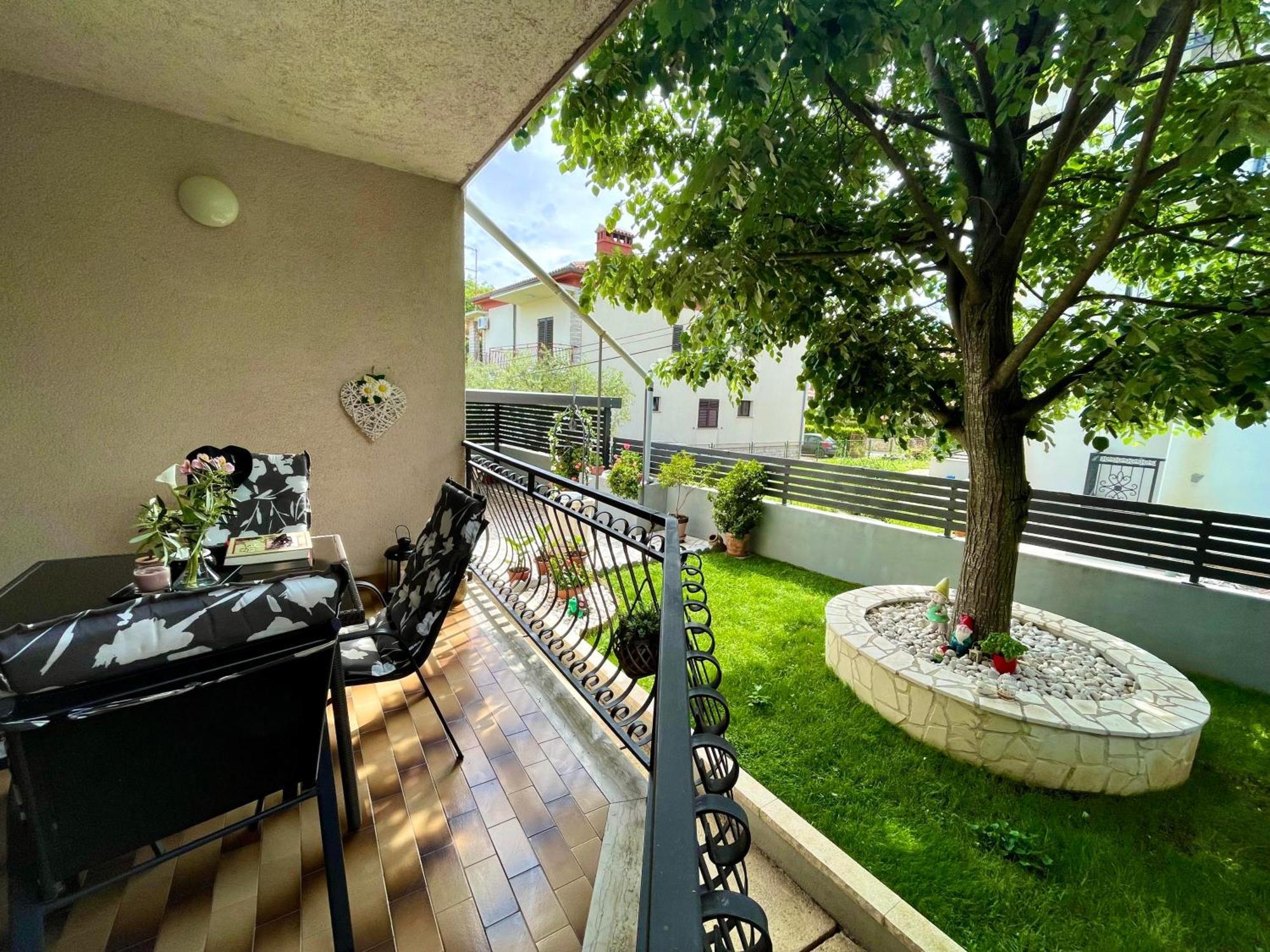 Apartment Adri Rovinj Bagian luar foto